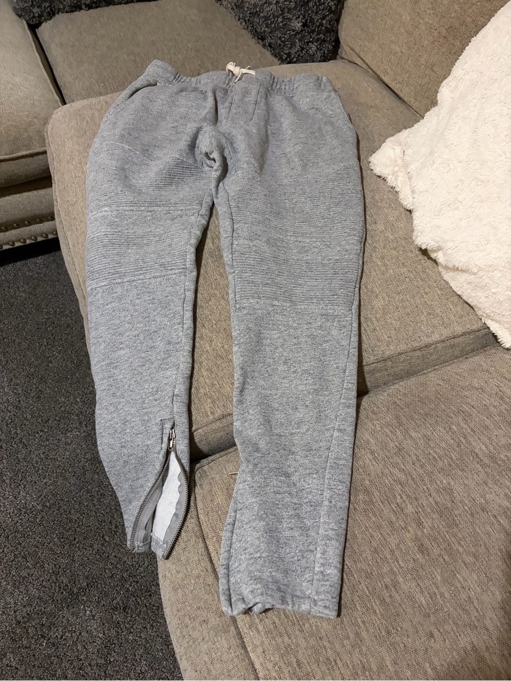 PacSun Men’s Heather Gray Jogger Sweatpants with Ankle Zips
